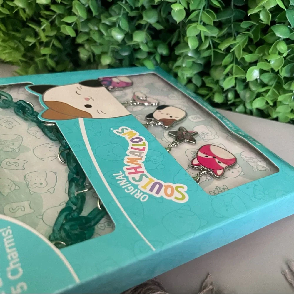 Squishmallows Mix & Match Charm Bracelet Set NEW
